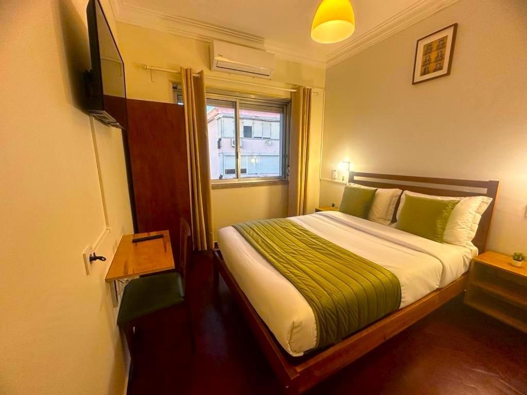 Lisabonna Guest House Amadora Bagian luar foto